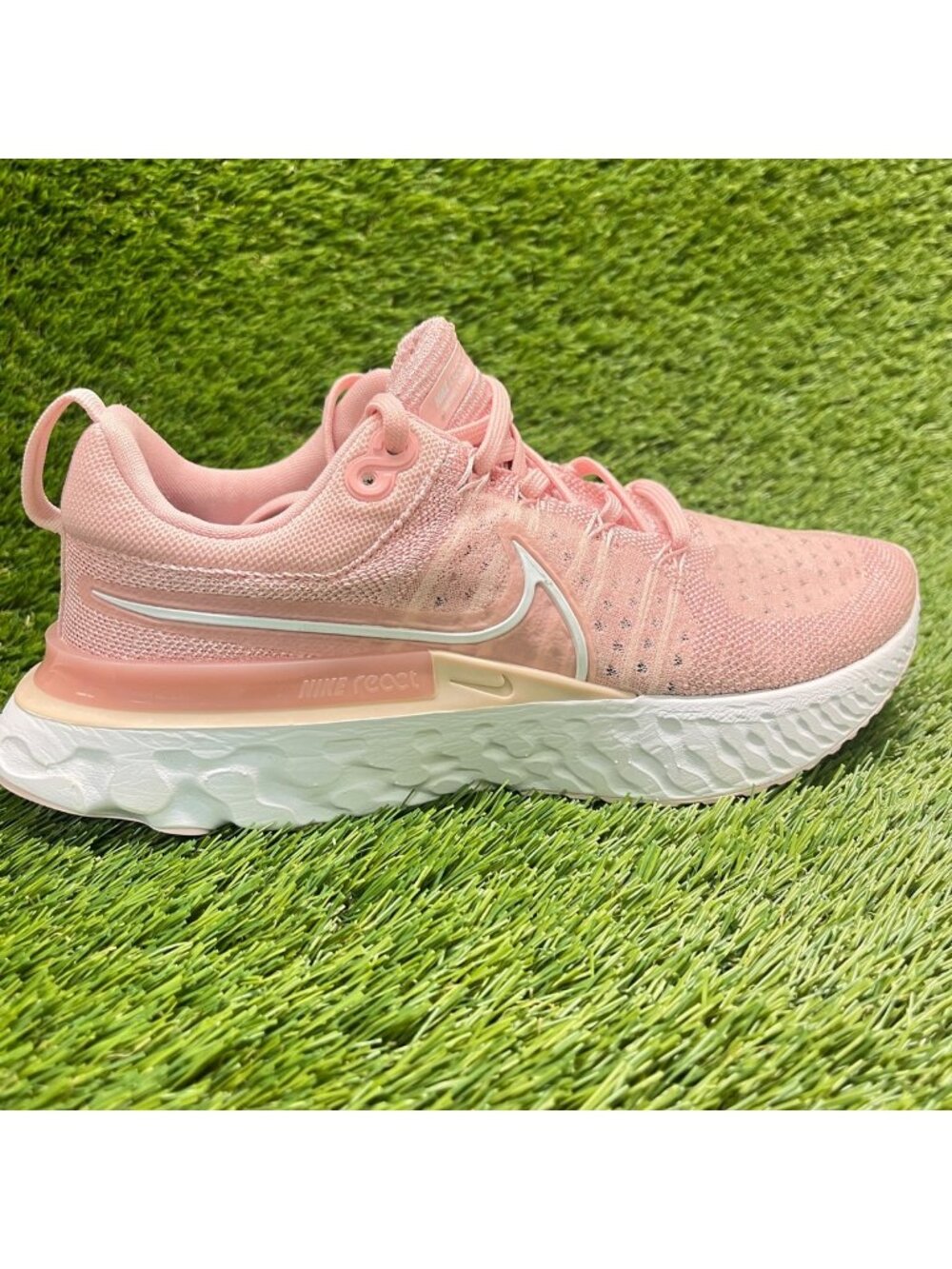 Nike React Infinity Run Flyknit 2 Womens Size 8 Pink Running Shoes Sneakers